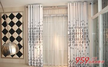 把握经营方法，开启窗帘加盟店成功之路，实现利润最大化